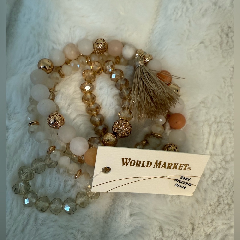 Beaded bracelet - Picture 8 of 9